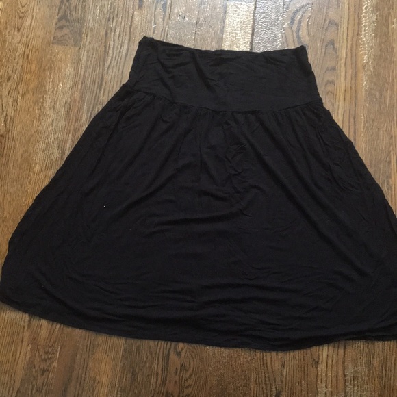 Women’s half circle skirt set - Picture 3 of 6